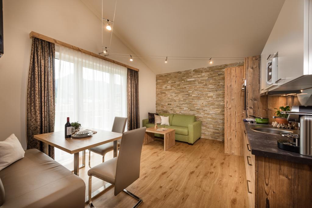 Das Burghard Apartman Altenmarkt im Pongau Szoba fotó